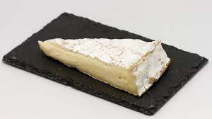 BRIE WITH TRUFFLE